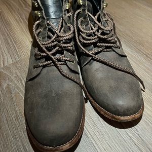 Nisolo Lockwood Trench Boot (9.5)